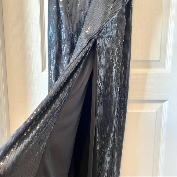 LULU’S Strapless Sequin Gown With Ruffled Waist—SZ. Small - Picture 9 of 15